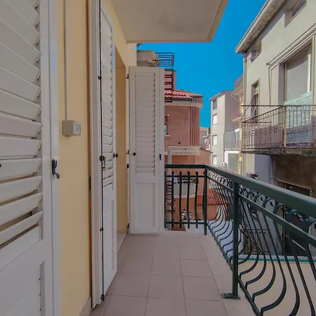 Accogliente E Confortevole By Host Hero