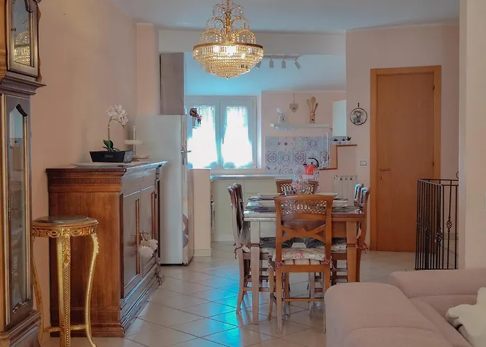 Accogliente E Confortevole By Host Hero Appartamento *